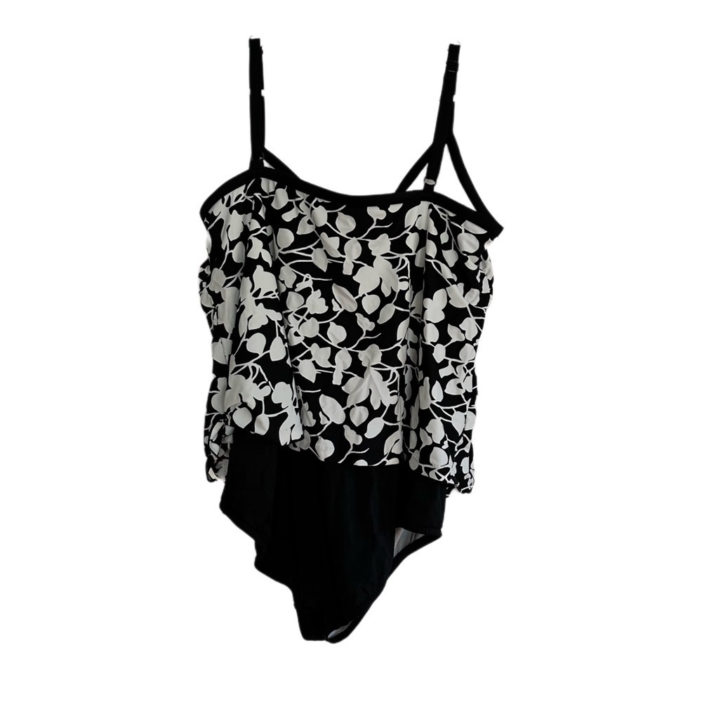 EUC Maxine of Hollywood Azul Plus20W Wide Black&White Floral Vines tankini - Picture 3 of 14